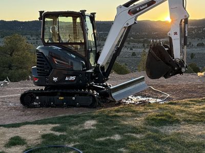 2022 Bobcat E35 Platinum