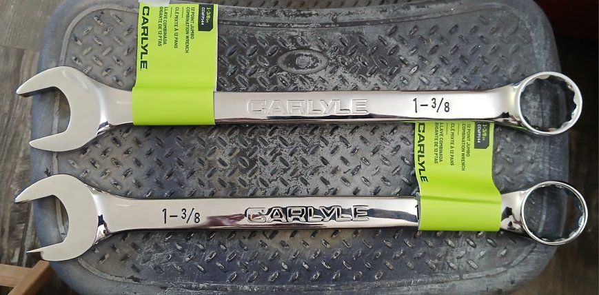 New 2 CARLYLE 1-3/8 12 Point Jumbo Combination Wrenchs