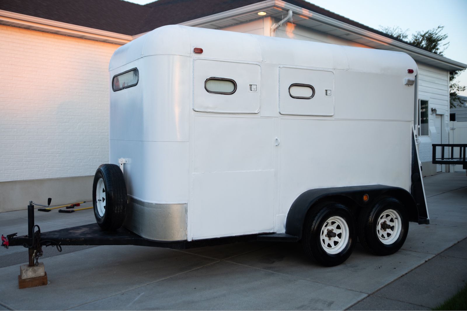 2-Horse Slant Bumper Pull Trailer - White Dual Axle Enclosed Trailer
