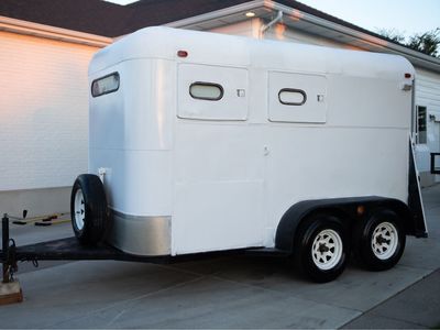 2-Horse Slant Bumper Pull Trailer - White Dual Axle Enclosed Trailer