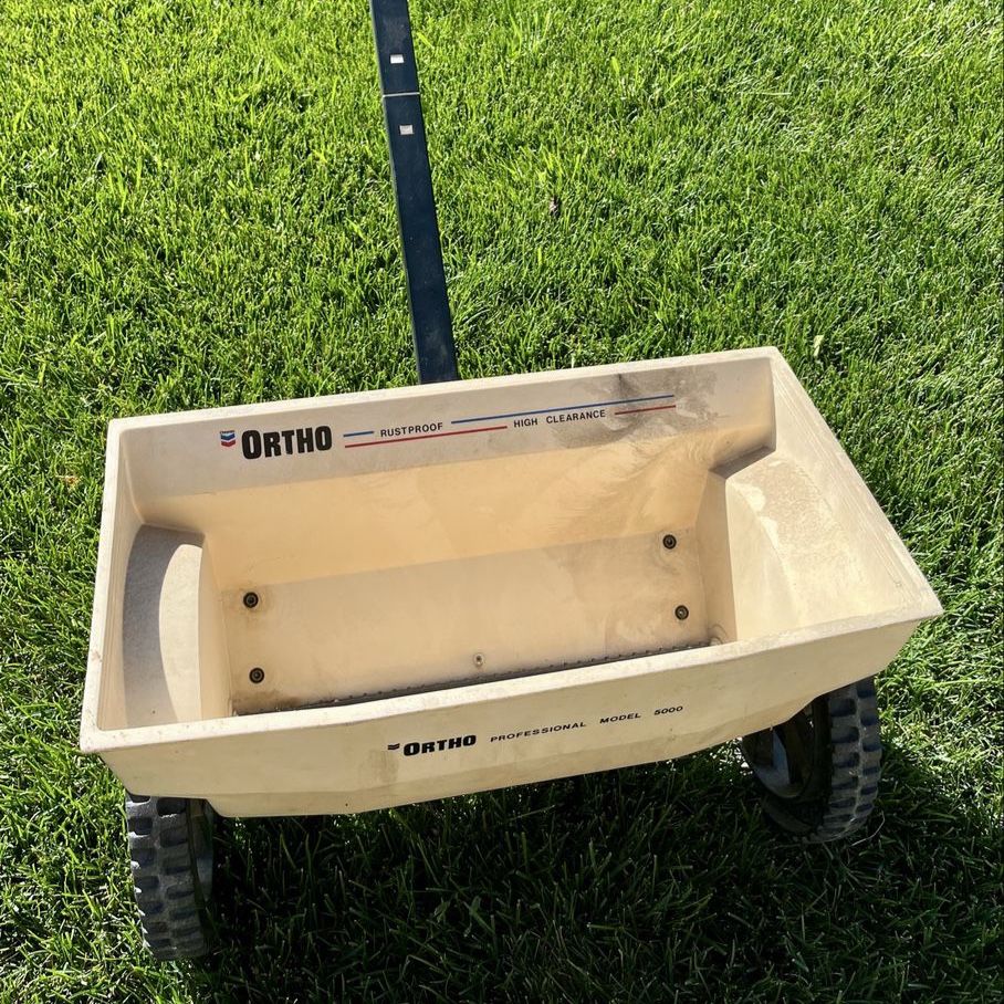 Ortho Professional Model 5000 Broadcast Spreader - Rustproof, High Clearance, Accurate Flow