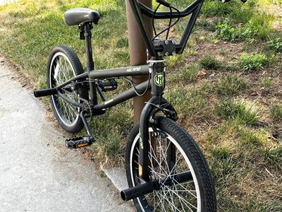 Hiland Redeem 1.0 20” BMX Bike – Gyro, Brakes & 4 Pegs