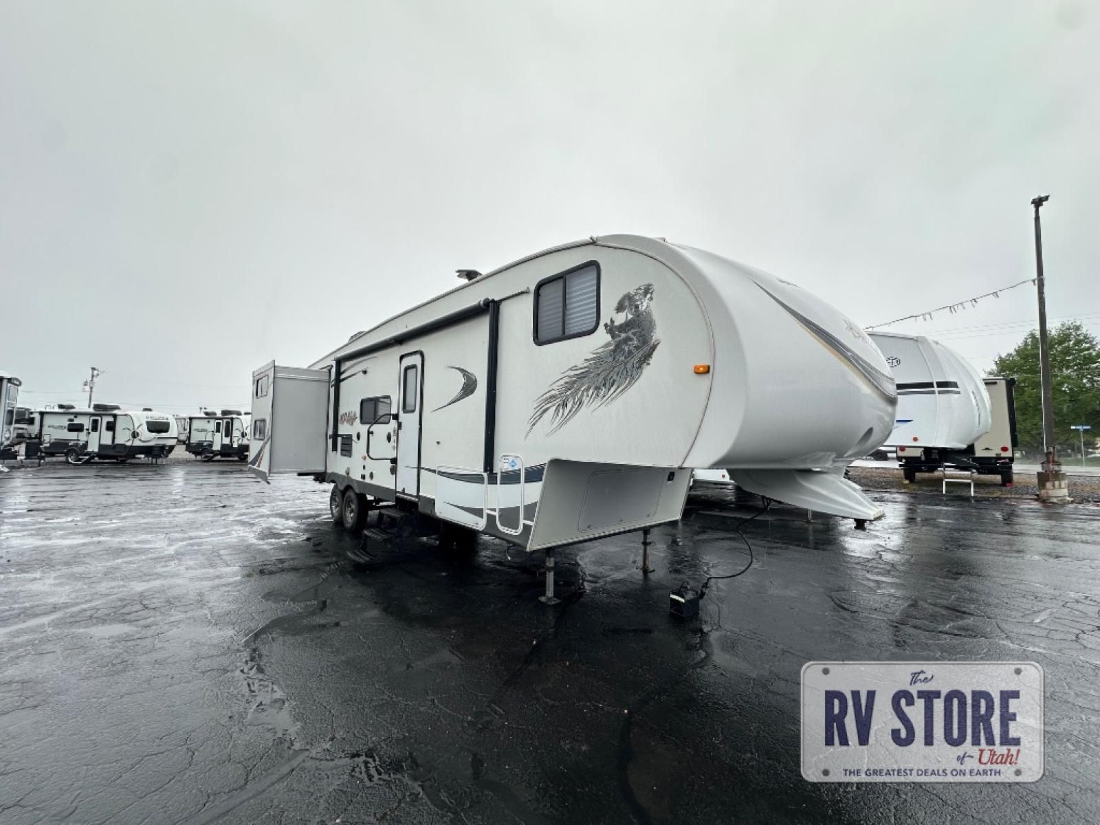 2013 Skyline Koala 34BH Bath and a Half|Bunkhouse|Front Bedroom|Two Entry/Exit Doors|U Shaped Dinette