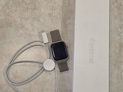Apple Watch Series 8 45mm GPS