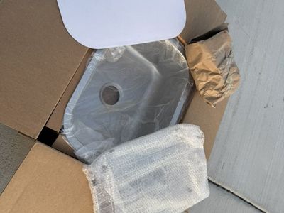 23 X 18 Stainless Steel Sink