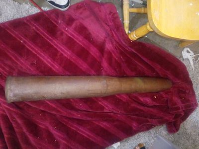 3 foot long 40 pounds military artillery shell collectable