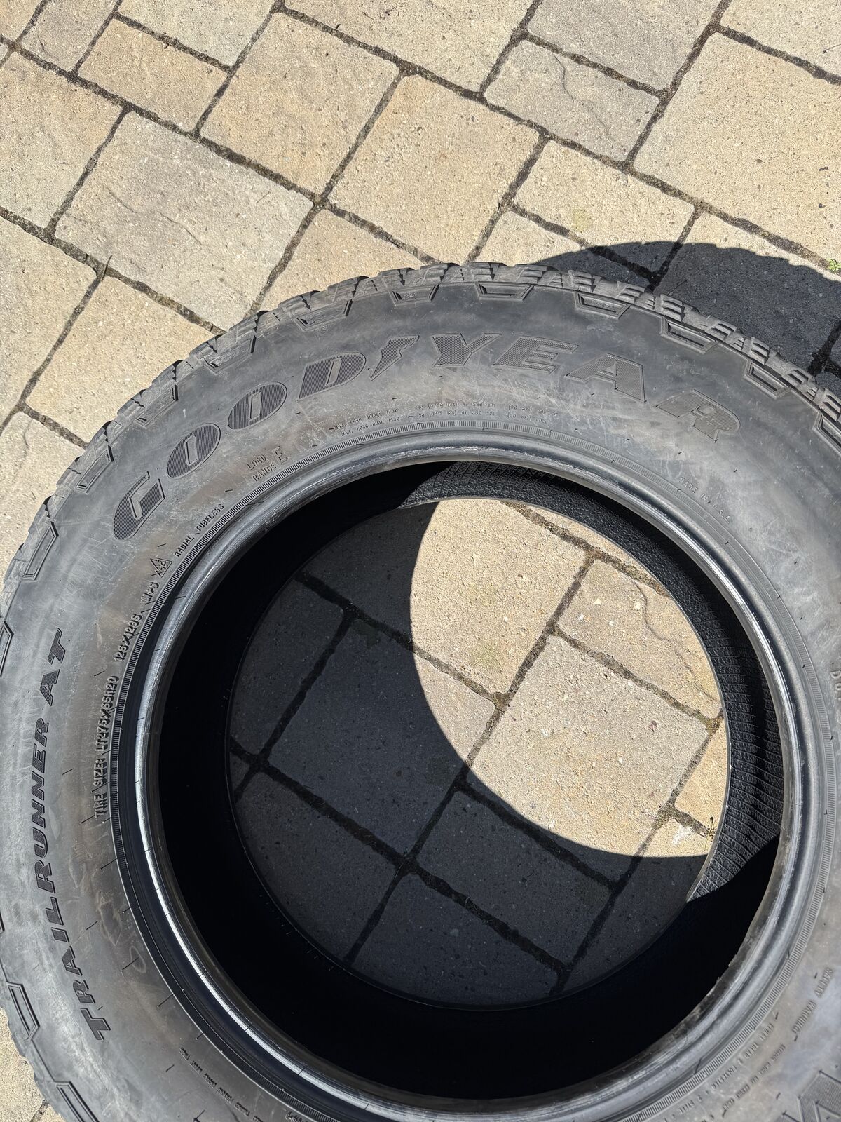 (3) tires 275/65R20 GOODYEAR WRANGLER TRAIL RUNNER AT GMC, Sierra, Chevy
