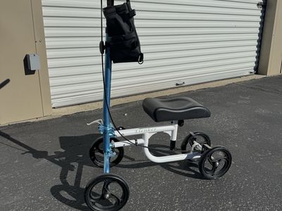 Knee Roller Scooter