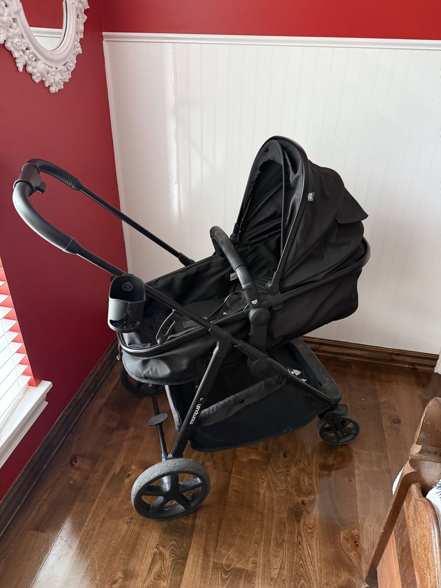 Mom push stroller with bassinet as shown mompush