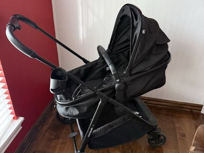 Mom push stroller with bassinet as shown mompush