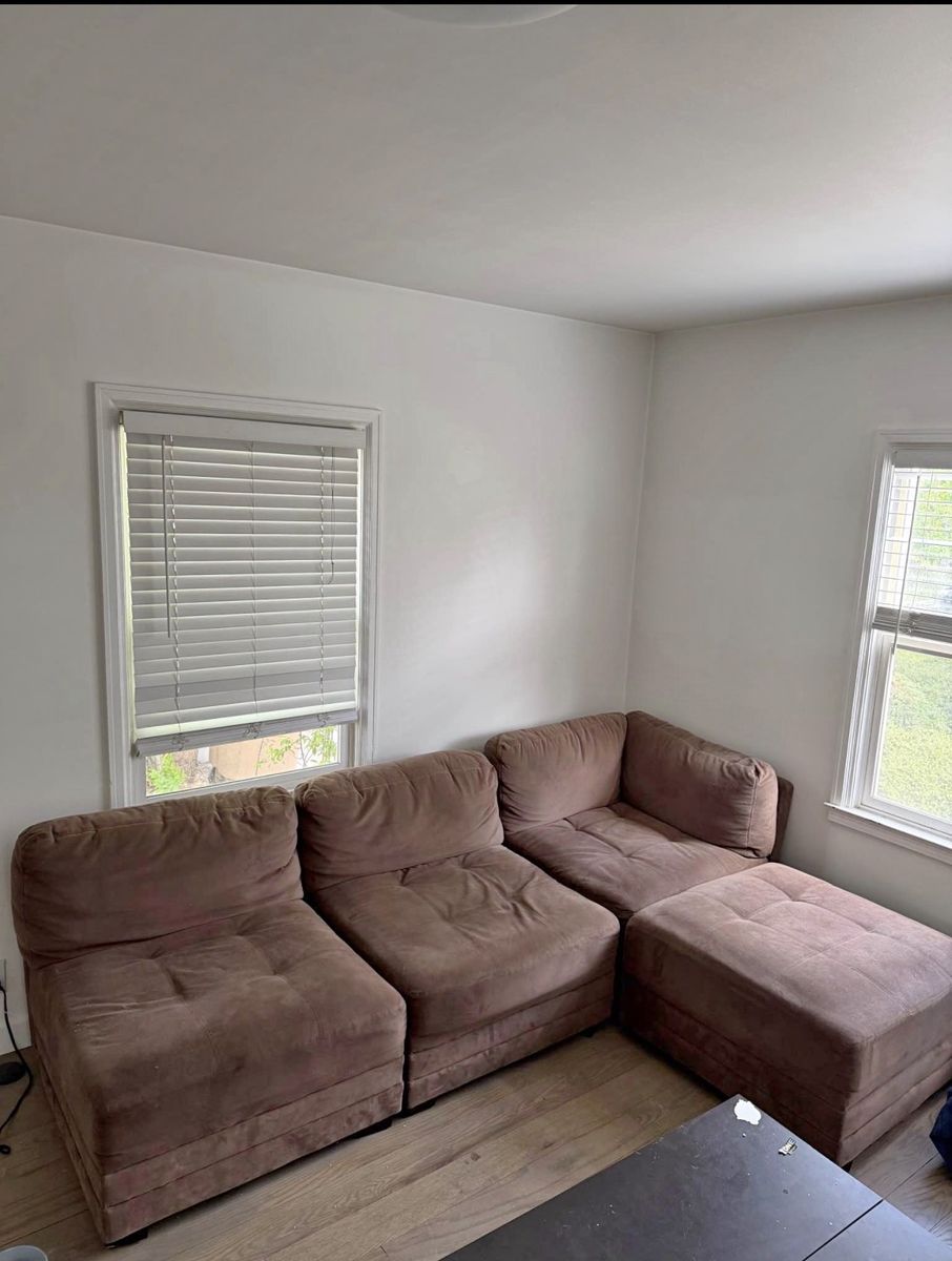 Sectional couch