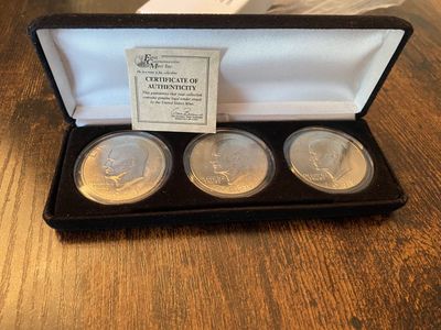 First, Last, & Bicent Ike Dollar Coll