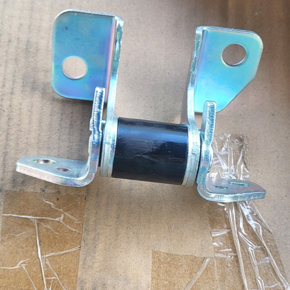 Right Side Lower Door Hinge Front