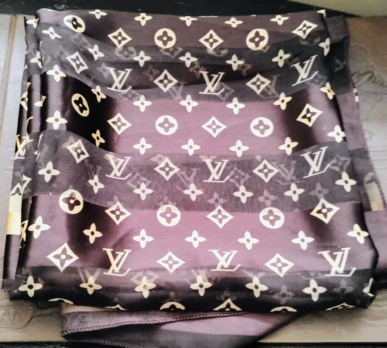 GARAGE SALE SUNDAY MORNING 9-5 EVERYTHING WE HAVE WILL BE OUT FRONT IN THE DRIVEWAY AND MUST GO 7350 S 22OO W