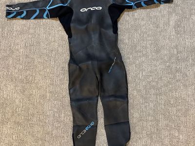 Orca Triathlon wetsuit size 11