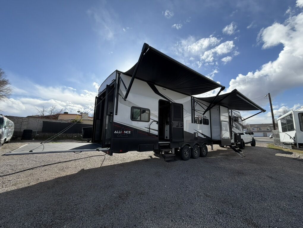 2023 Alliance Valor 40v13