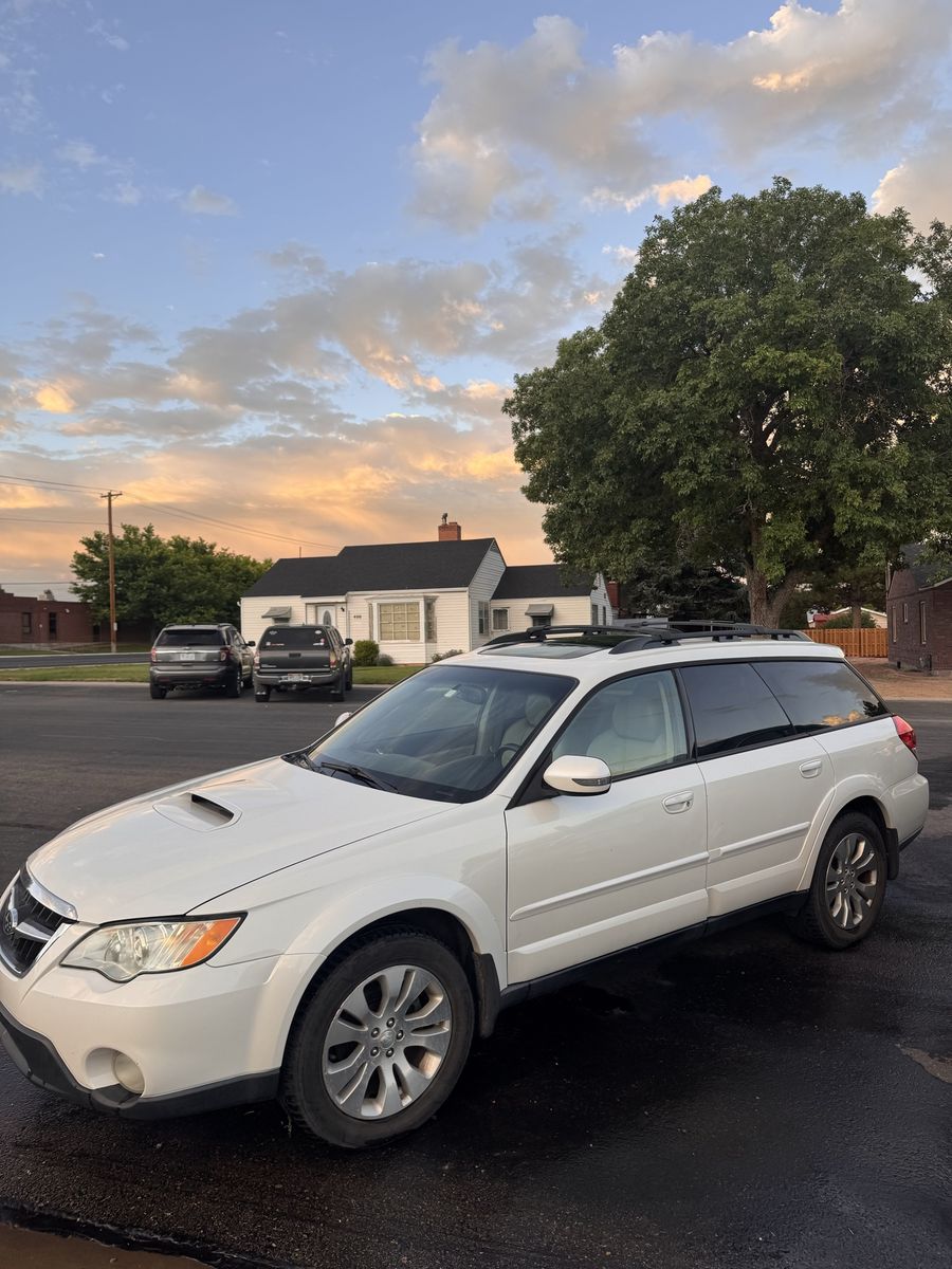 2009 Subaru Outback 2.5 XT Limited