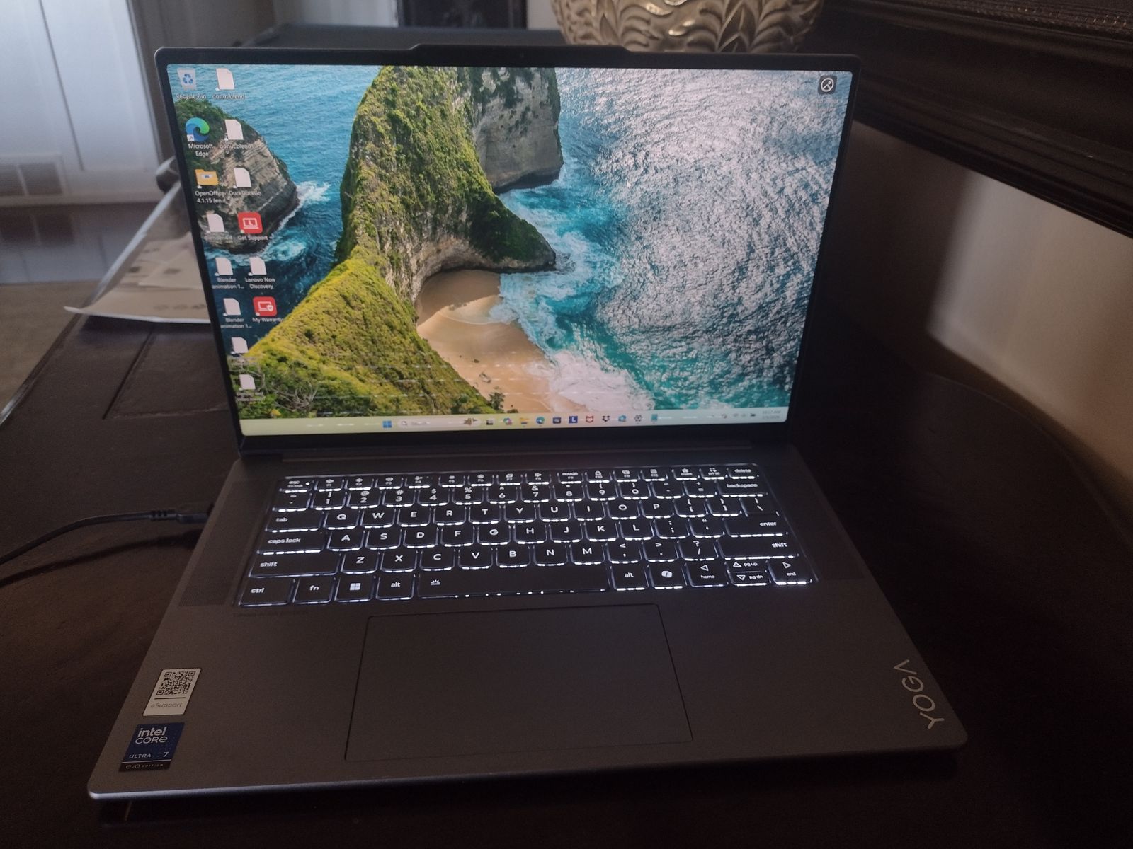 Leovo Yoga Slim 7 Laptop For Sale