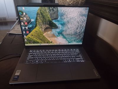 Leovo Yoga Slim 7 Laptop For Sale