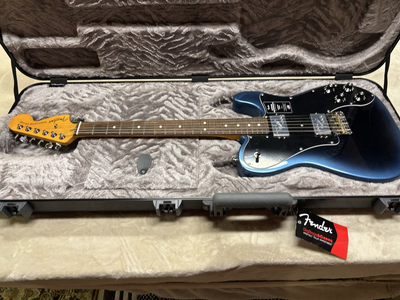 Fender American Professional II Telecaster Deluxe - Dark Night with Rosewood Fingerboard