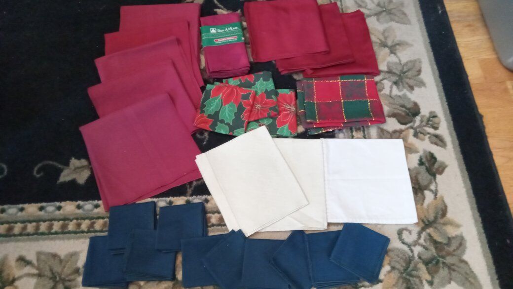 A Bunch of Tablecloth Napkins to pick from Floral