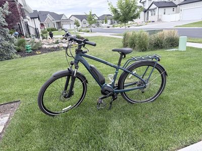 E-bike REI CTY 2.2 medium excellent condition