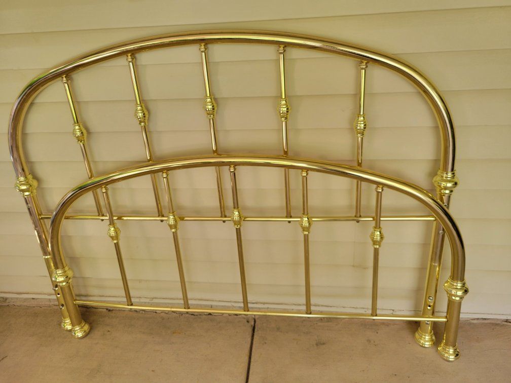 Vintage Brass Tone Metal double or queen Size Headboard and Footboard Bed Frame