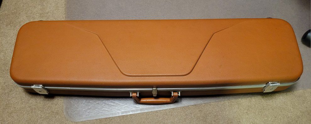 Vintage Brown Hard Shell Rifle and Shotgun Gun Case with Foam Padding