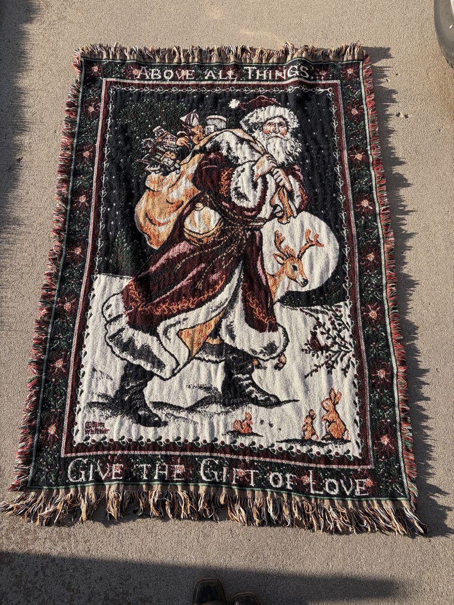 Vintage Woven Christmas Tapestry Throw
