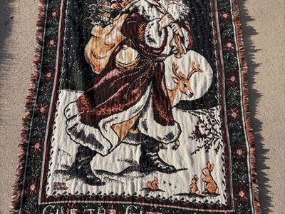 Vintage Woven Christmas Tapestry Throw