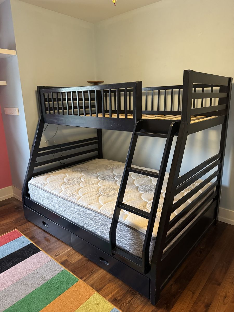 Bunk bed with full mattress, storage drawers