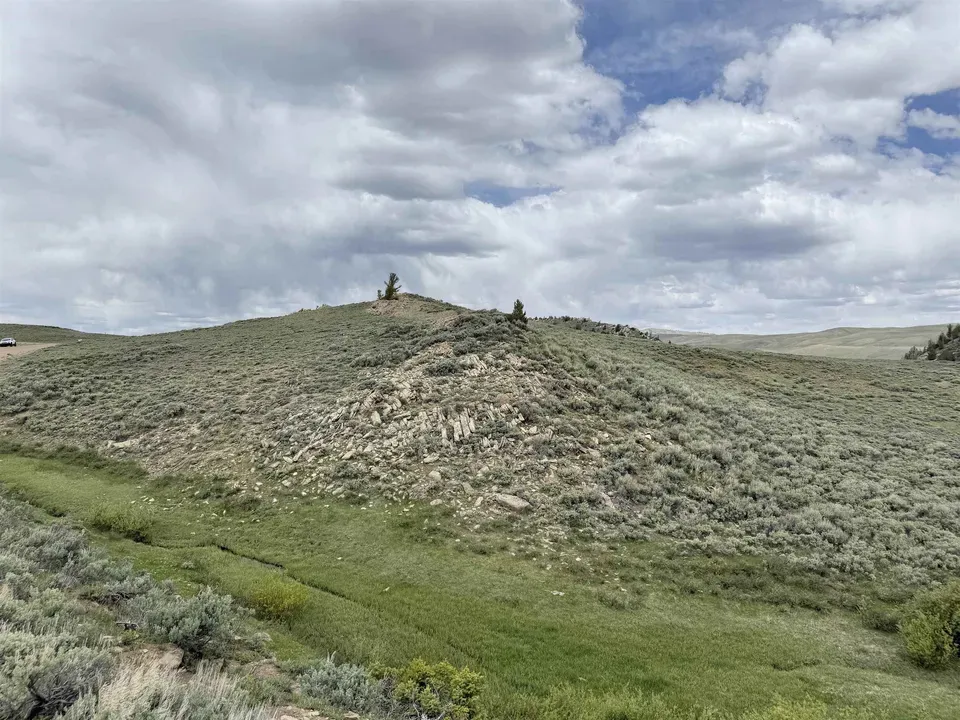 Main image 4