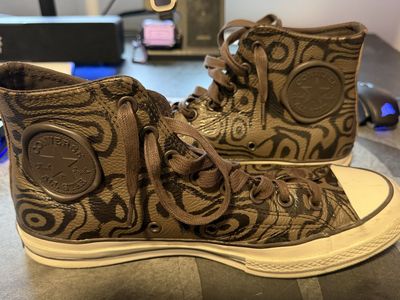 WIlly Wonka Choclate Swirl Converse