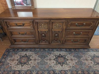 Wood Dresser set