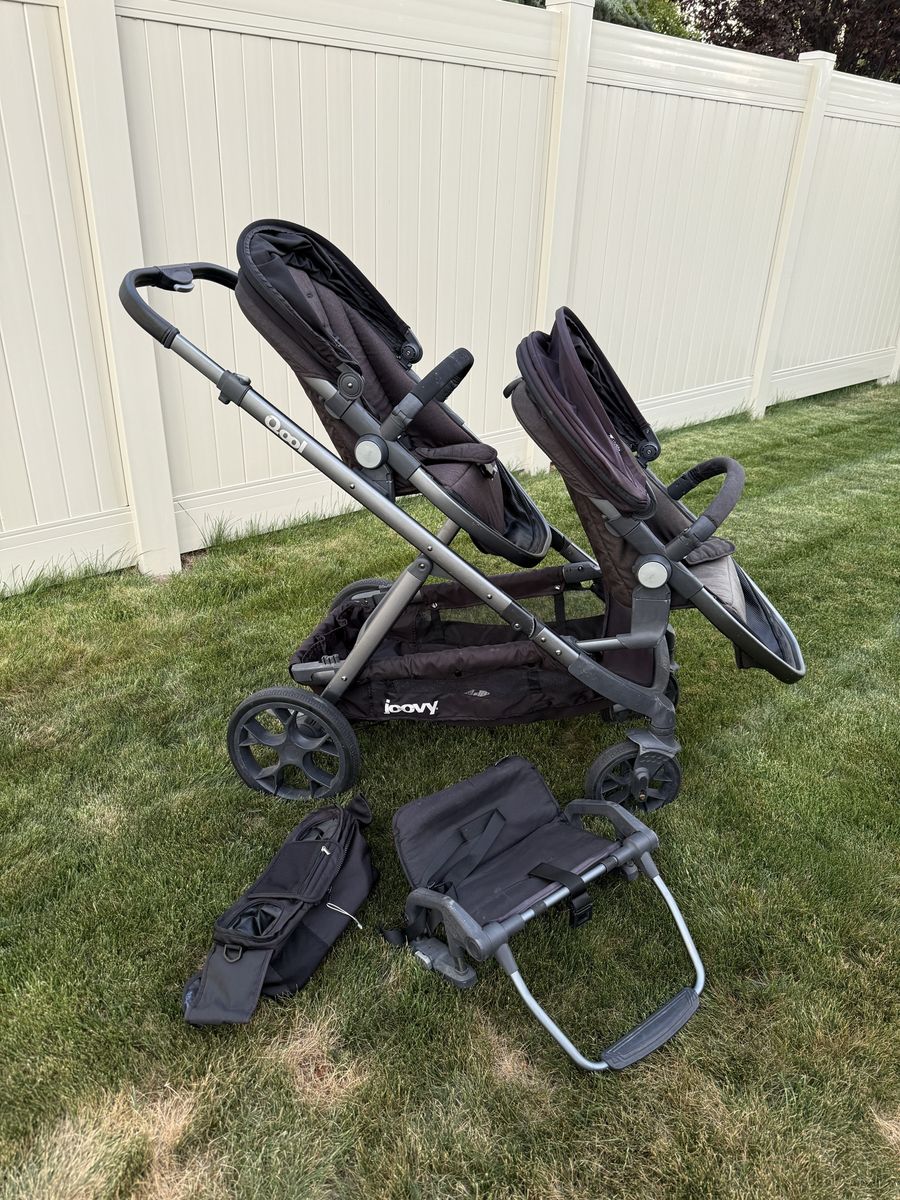 Joovy Qool Double Stroller with Reconfigurable Seats