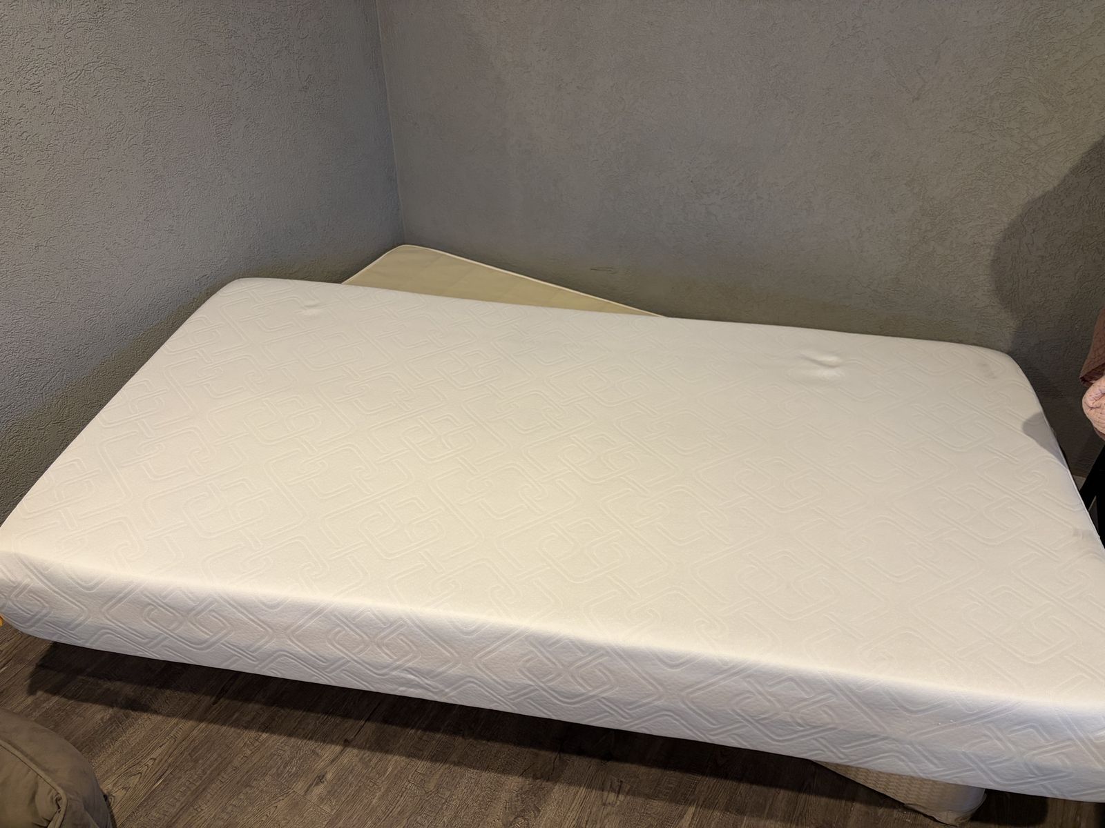 Twin Mattress And Box Spring