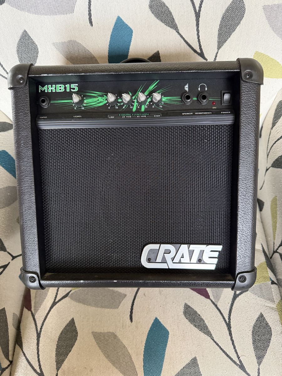 Crate MXB15 Bass Amplifier – Great Practice Amp - excellent condition