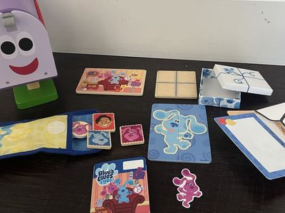 Kids toy mailbox set