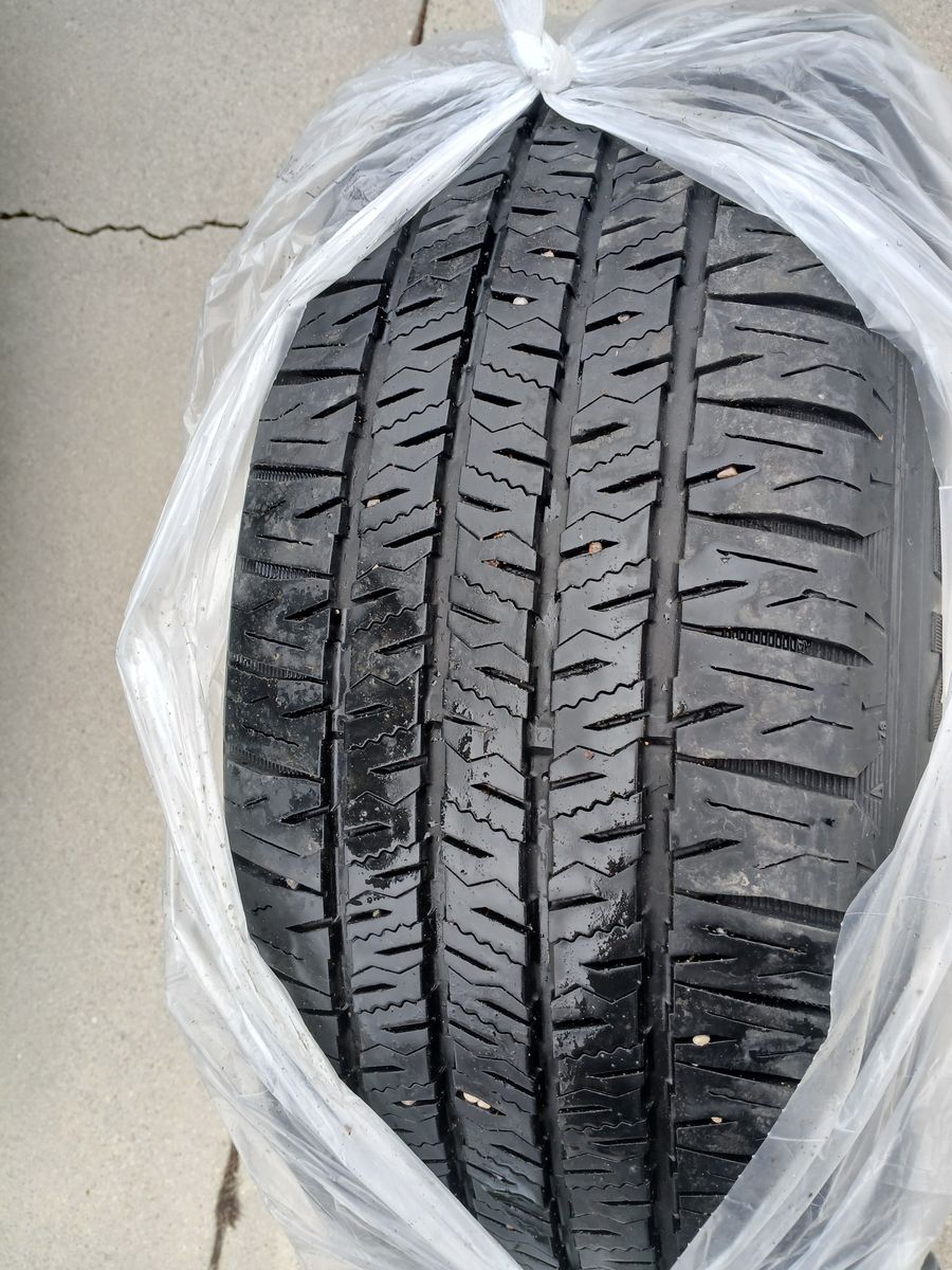 Free Tires: Nexen Roadian HTX2 245/60r18