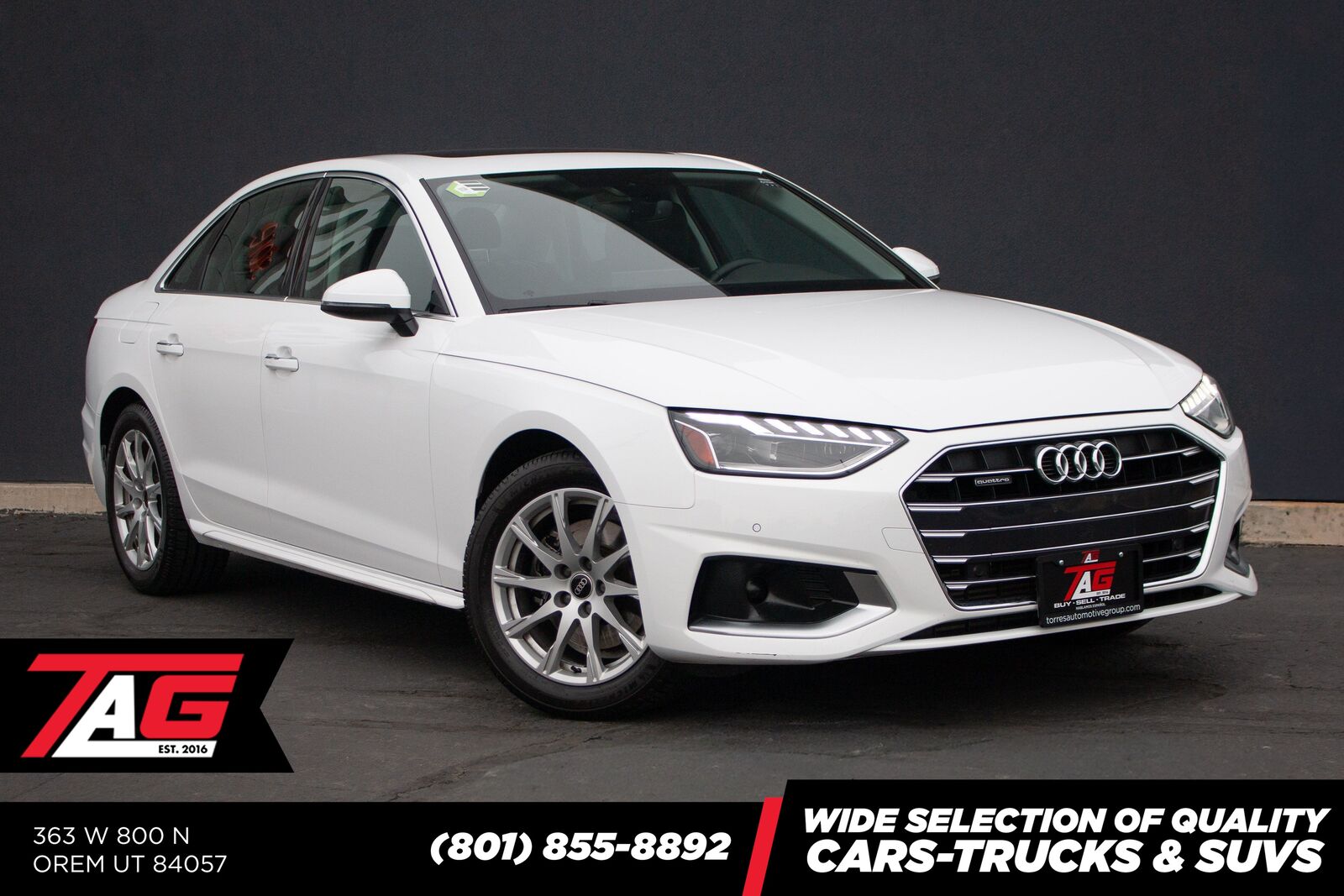 2023 Audi A4 quattro Premium 40 TFSI