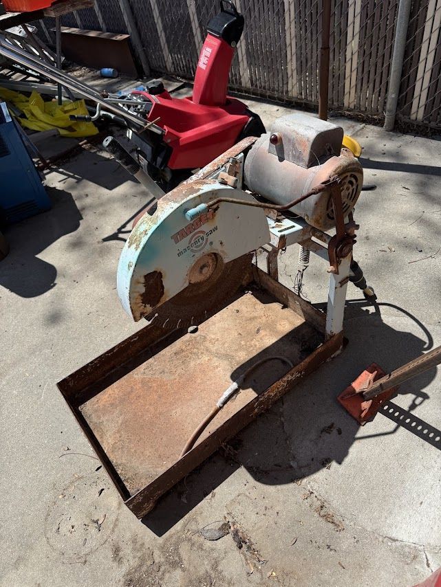 Heavy Duty Target Brick Saw – 1.5 HP – Good for Pavers & Block