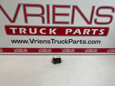 Paccar Dashboard Switch