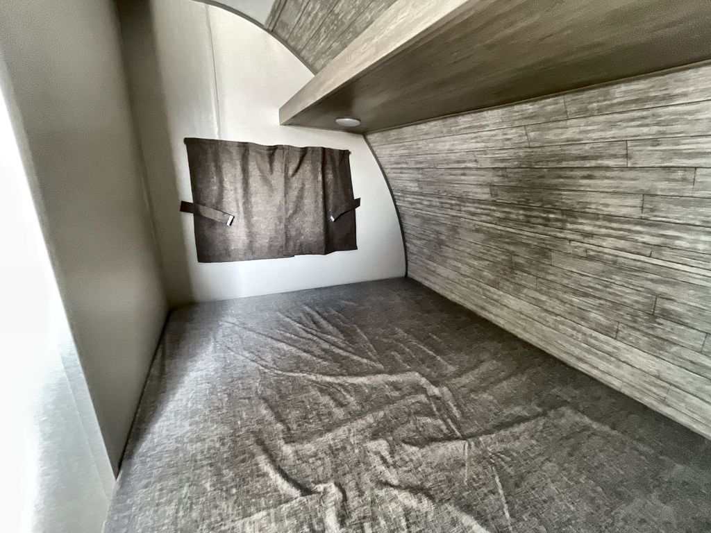 Main image 38