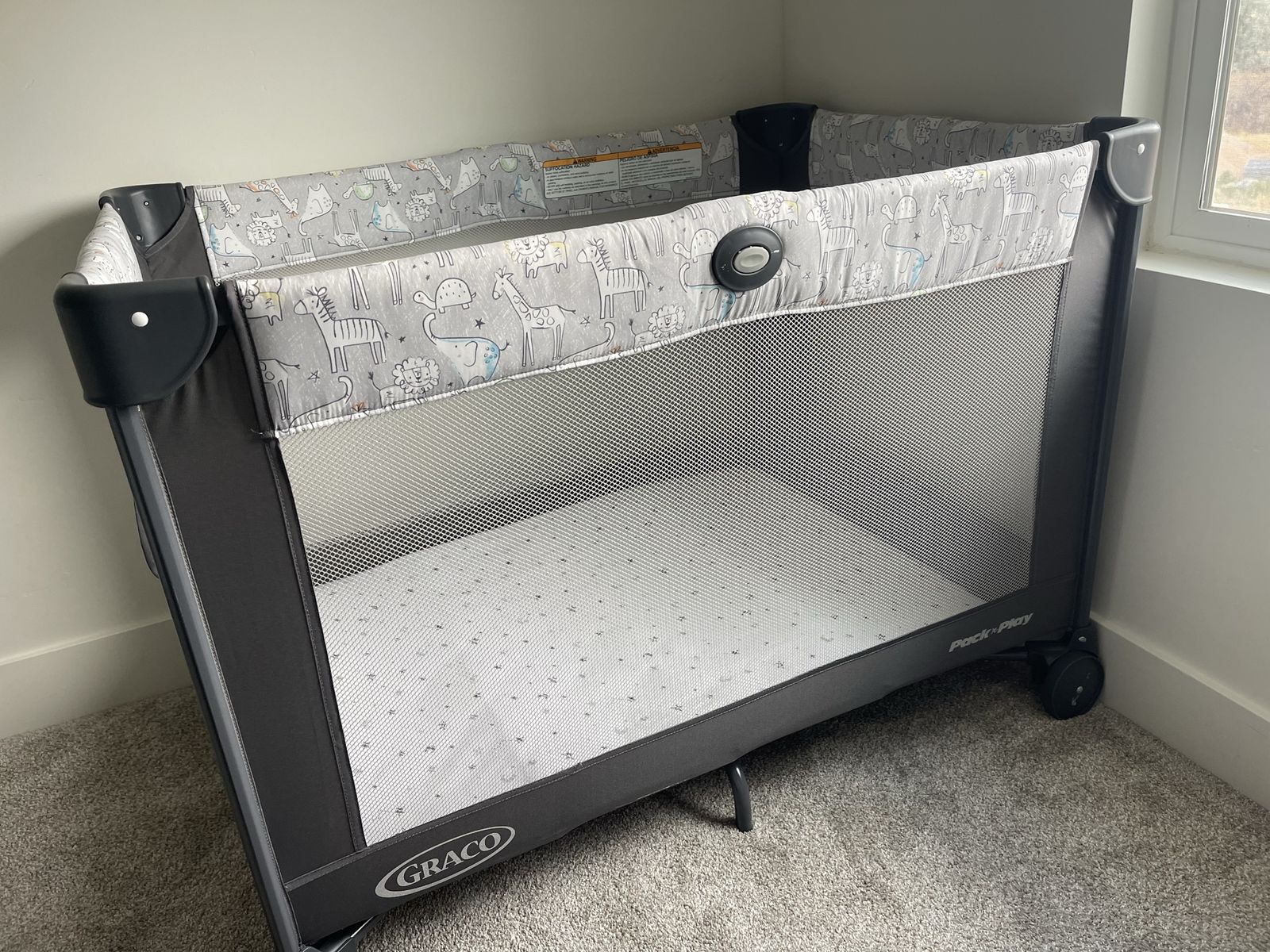 Graco crib Pack 'n Play Portable Playard - Grey Animal Print, Lightweight, Easy Fold
