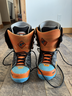 Men's ThirtyTwo Snowboard Boots Orange Black US 13