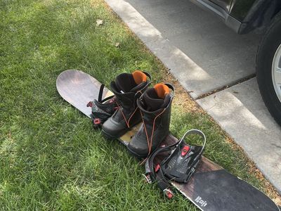 HEAD Transit 153cm Snowboard Package – Board, Bindings & Ride boots