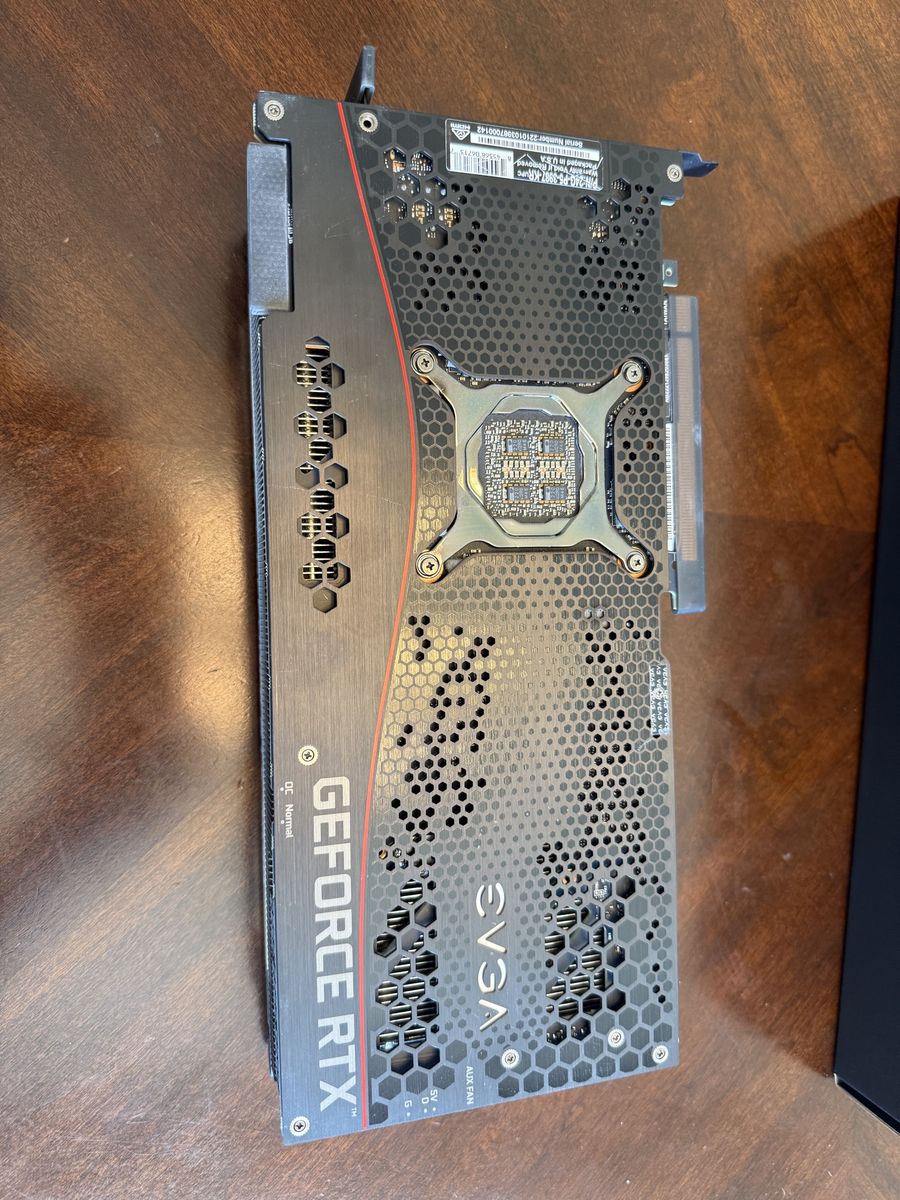 Main image 3