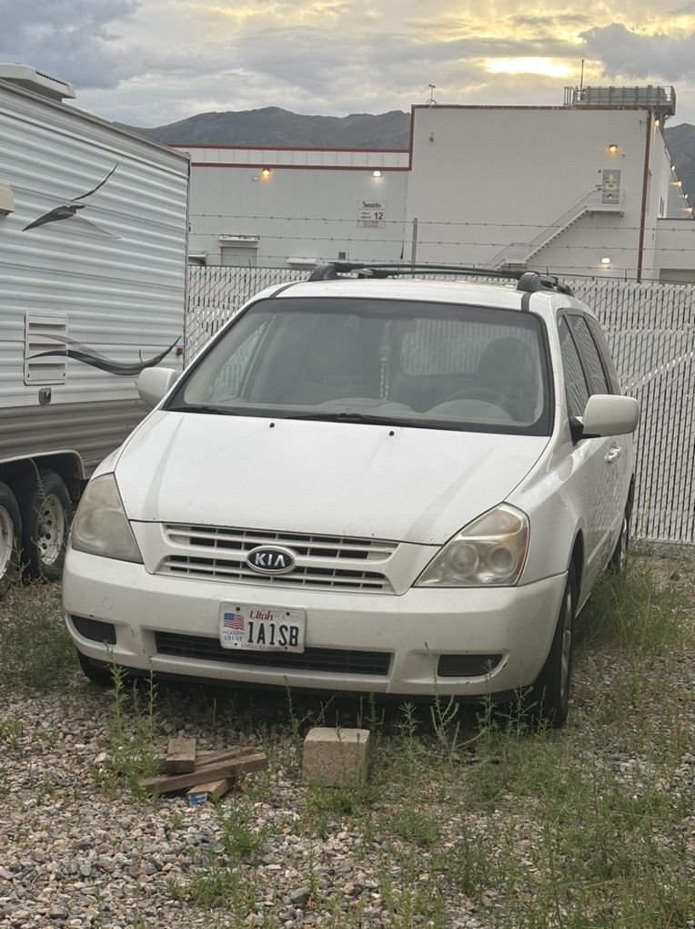 Main image 7