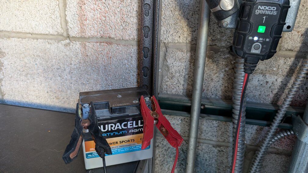 Duracell AMG ET5L Motorcycle Battery