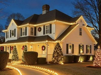 Christmas lights. Book now, pay later. Save more!